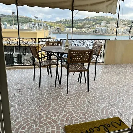Apartment Groundfloor By The Sea, Fabulous Views *